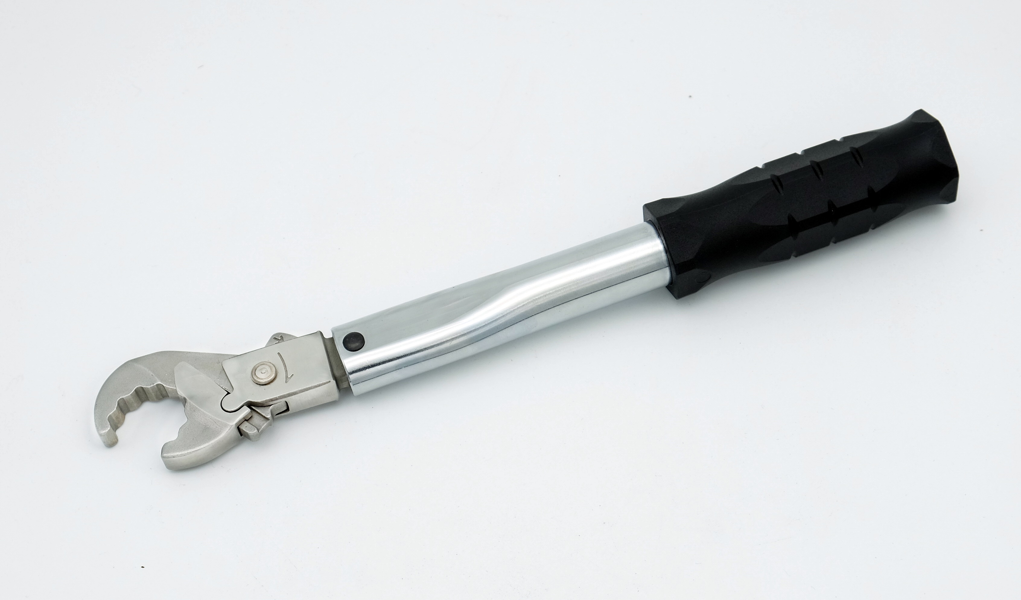 Torque ratchet wrench